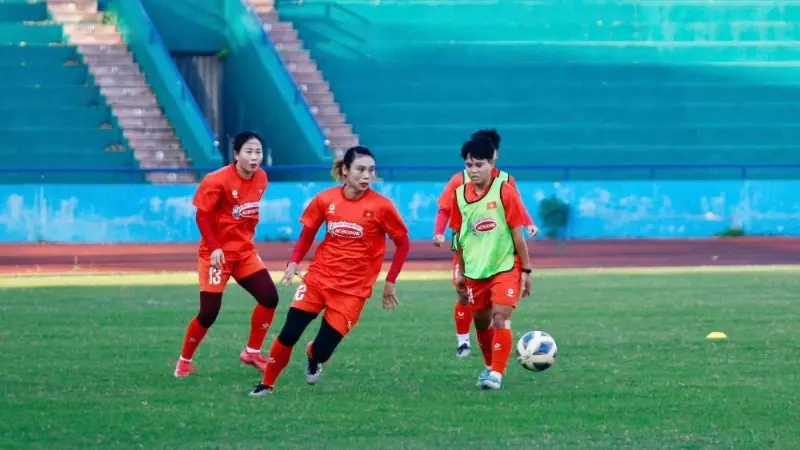 Đội tuyển nữ Việt Nam chuẩn bị cho chuyến tập huấn tại Nhật Bản